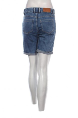 Дамски къс панталон Formula, Размер S, Цвят Син, Цена 33,24 лв.