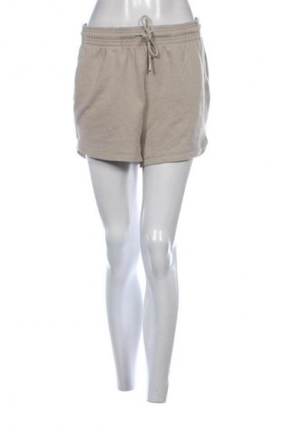 Дамски къс панталон H&M, Размер M, Цвят Бежов, Цена 19,04 лв.