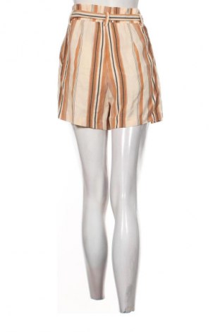 Pantaloni scurți de femei H&M, Mărime S, Culoare Multicolor, Preț 50,00 Lei