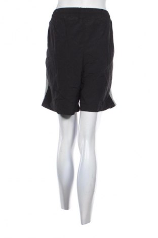 Pantaloni scurți de femei Karl Kani, Mărime XL, Culoare Negru, Preț 202,70 Lei