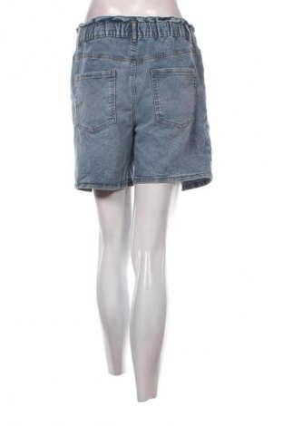 Pantaloni scurți de femei LC Waikiki, Mărime L, Culoare Albastru, Preț 53,99 Lei