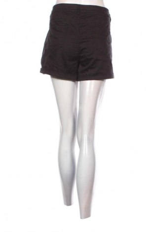 Дамски къс панталон Laura Torelli, Размер XL, Цвят Черен, Цена 22,99 лв.