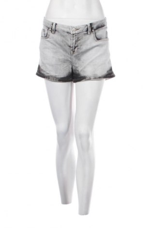 Дамски къс панталон Ltb, Размер M, Цвят Многоцветен, Цена 24,99 лв.