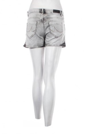 Дамски къс панталон Ltb, Размер M, Цвят Многоцветен, Цена 24,99 лв.