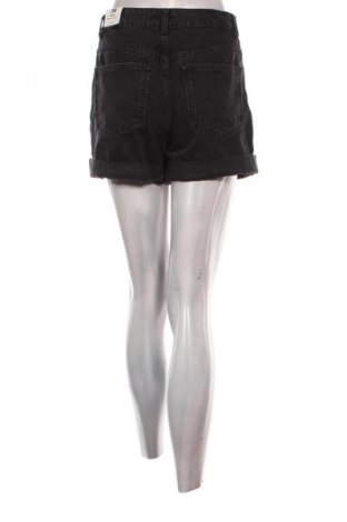 Dámské kraťasy  Mango, Velikost S, Barva Černá, Cena  369,00 Kč