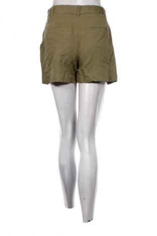 Дамски къс панталон Mango, Размер M, Цвят Зелен, Цена 20,99 лв.