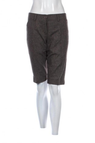 Pantaloni scurți de femei Miss Two, Mărime XL, Culoare Multicolor, Preț 50,00 Lei