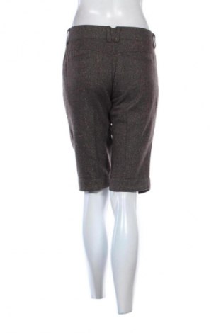 Pantaloni scurți de femei Miss Two, Mărime XL, Culoare Multicolor, Preț 50,00 Lei