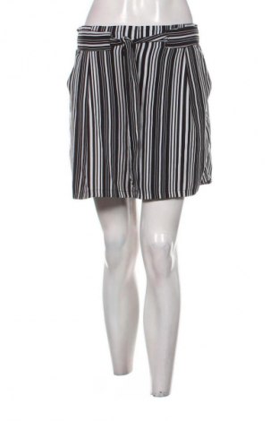 Damskie szorty New Look, Rozmiar M, Kolor Kolorowy, Cena 34,99 zł