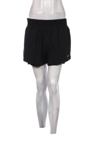 Damskie szorty Nike, Rozmiar L, Kolor Czarny, Cena 207,99 zł