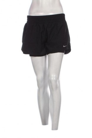 Pantaloni scurți de femei Nike, Mărime L, Culoare Negru, Preț 243,99 Lei