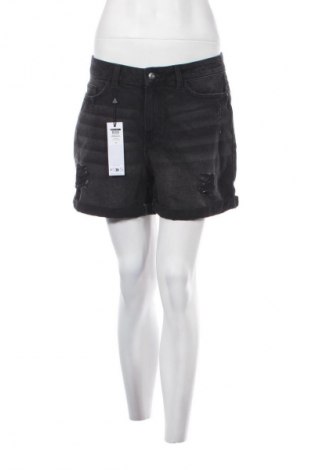 Damen Shorts Noisy May, Größe M, Farbe Schwarz, Preis 51,99 €