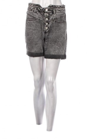 Női rövidnadrág ONLY, Méret M, Szín Sokszínű, Ár 4 028 Ft