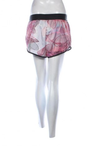 Dámské kraťasy  PUMA, Velikost M, Barva Vícebarevné, Cena  389,00 Kč