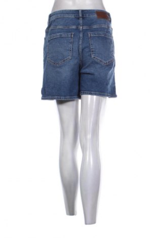 Γυναικείο κοντό παντελόνι Pieces, Μέγεθος M, Χρώμα Μπλέ, Τιμή 10,30 €
