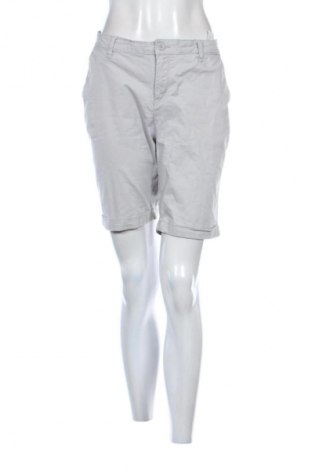 Дамски къс панталон Reserved, Размер L, Цвят Екрю, Цена 19,00 лв.