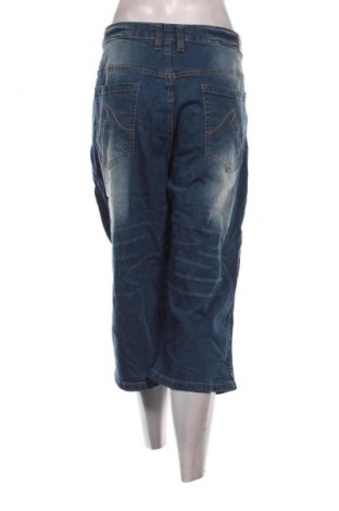 Γυναικείο κοντό παντελόνι Sheego, Μέγεθος 3XL, Χρώμα Μπλέ, Τιμή 11,99 €