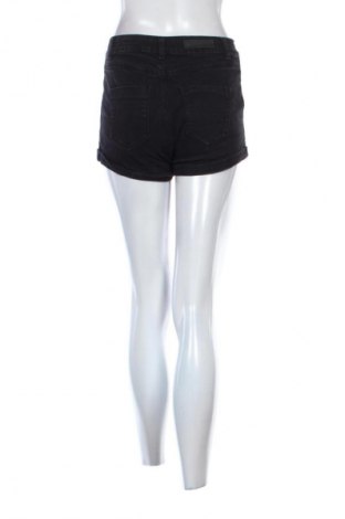Damen Shorts Stradivarius, Größe S, Farbe Schwarz, Preis 9,72 €