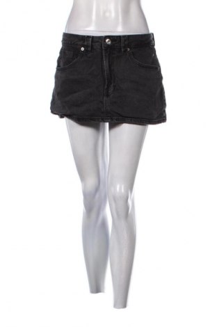 Damen Shorts Stradivarius, Größe M, Farbe Grau, Preis € 20,99