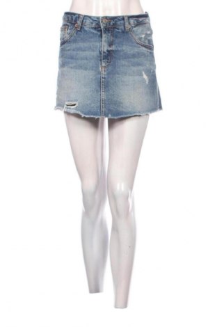 Γυναικείο κοντό παντελόνι Stradivarius, Μέγεθος S, Χρώμα Μπλέ, Τιμή 9,72 €