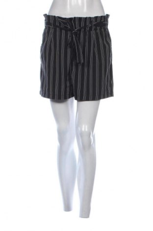 Γυναικείο κοντό παντελόνι Terranova, Μέγεθος S, Χρώμα Πολύχρωμο, Τιμή 10,00 €