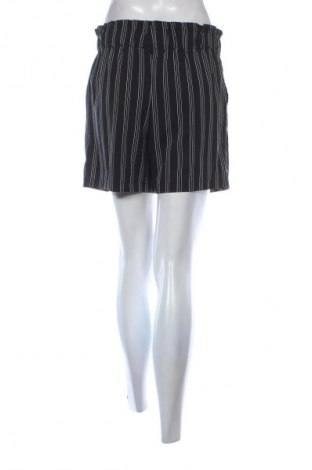 Γυναικείο κοντό παντελόνι Terranova, Μέγεθος S, Χρώμα Πολύχρωμο, Τιμή 10,00 €