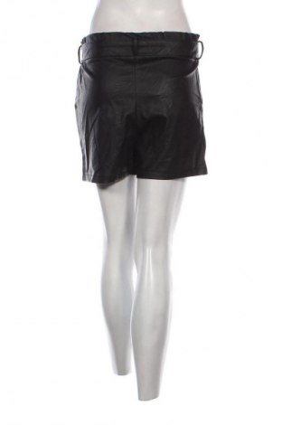 Дамски къс панталон Tissaia, Размер S, Цвят Черен, Цена 19,04 лв.