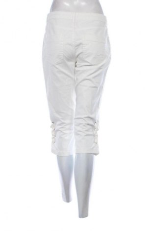 Pantaloni scurți de femei Tom Tailor, Mărime L, Culoare Alb, Preț 87,46 Lei