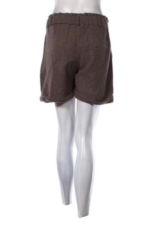 Női rövidnadrág Trendyol, Méret M, Szín Barna, Ár 7 820 Ft