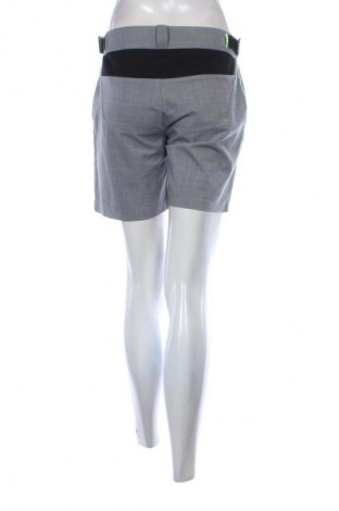 Дамски къс панталон Unbranded, Размер M, Цвят Сив, Цена 19,00 лв.