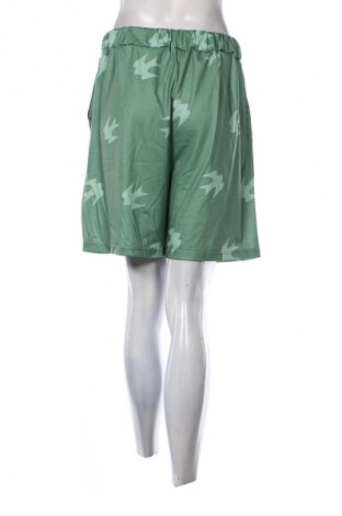 Γυναικείο κοντό παντελόνι Unbranded, Μέγεθος L, Χρώμα Πολύχρωμο, Τιμή 7,99 €