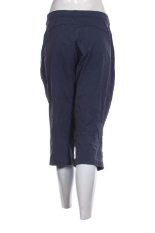 Дамски къс панталон Unbranded, Размер 3XL, Цвят Син, Цена 19,99 лв.