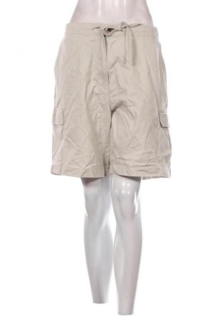 Дамски къс панталон Unbranded, Размер XL, Цвят Екрю, Цена 19,00 лв.