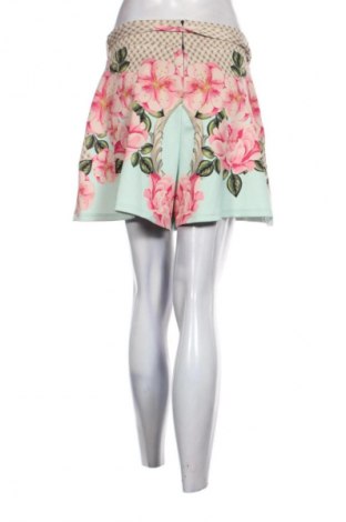 Дамски къс панталон Unbranded, Размер M, Цвят Многоцветен, Цена 17,99 лв.