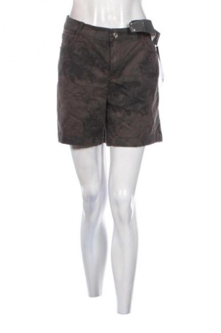 Дамски къс панталон Yessica, Размер XL, Цвят Многоцветен, Цена 14,99 лв.