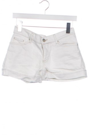 Damen Shorts Zara, Größe M, Farbe Weiß, Preis € 8,00