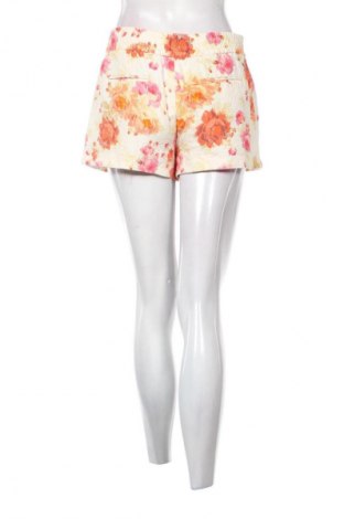 Pantaloni scurți de femei Zara, Mărime M, Culoare Multicolor, Preț 48,99 Lei