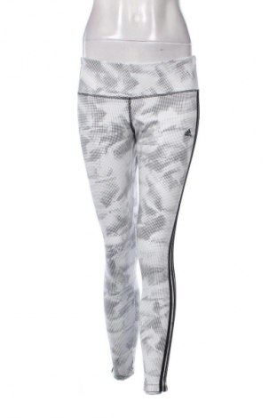 Дамски клин Adidas, Размер M, Цвят Многоцветен, Цена 31,99 лв.