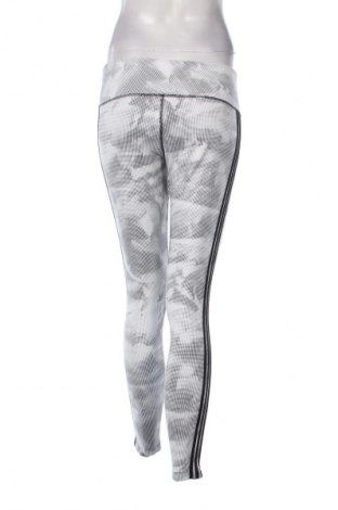 Дамски клин Adidas, Размер M, Цвят Многоцветен, Цена 31,99 лв.