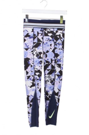 Detské legíny  Nike, Veľkosť 11-12y/ 152-158 cm, Farba Viacfarebná, Cena  15,36 €