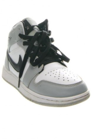 Dámske topánky  Air Jordan Nike, Veľkosť 37, Farba Viacfarebná, Cena  85,95 €