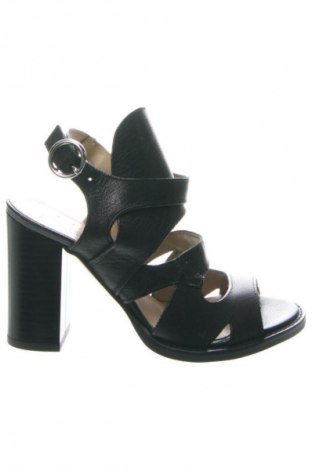 Női cipők Alesya, Méret 35, Szín Fekete, Ár 40 600 Ft