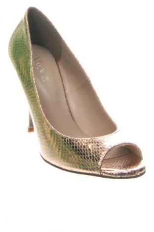 Női cipők Alesya, Méret 39, Szín Arany
, Ár 34 400 Ft