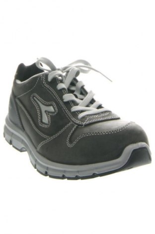 Dámske topánky  Diadora, Veľkosť 39, Farba Sivá, Cena  99,95 €