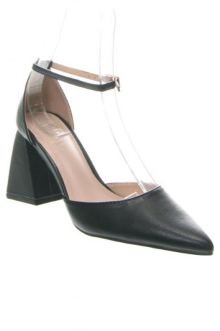 Női cipők Mia, Méret 36, Szín Fekete, Ár 16 019 Ft
