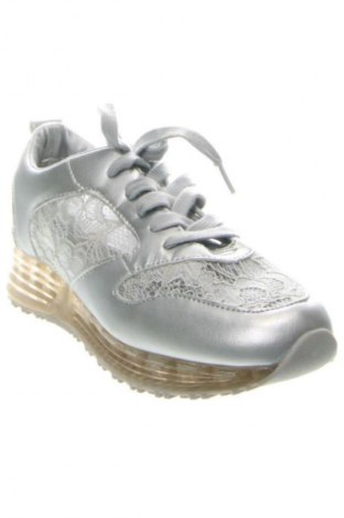 Dámske topánky  Unbranded, Veľkosť 37, Farba Strieborná, Cena  28,95 €