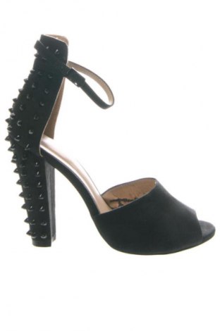 Dámske topánky  Zara, Veľkosť 38, Farba Čierna, Cena  37,42 €