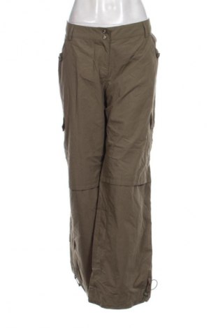 Дамски панталон Adidas, Размер XL, Цвят Зелен, Цена 123,17 лв.