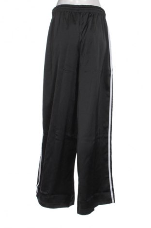 Damenhose Adidas Originals, Größe M, Farbe Schwarz, Preis 82,99 €