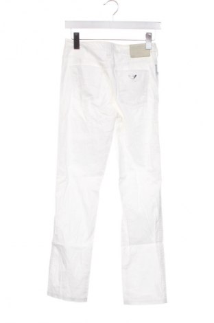 Дамски панталон Armani Jeans, Размер S, Цвят Бял, Цена 171,00 лв.